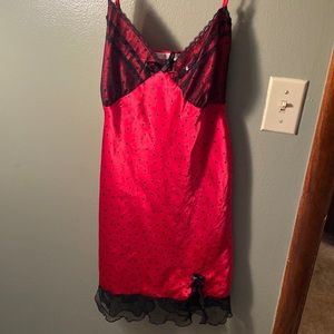 Nightgown and matching robe